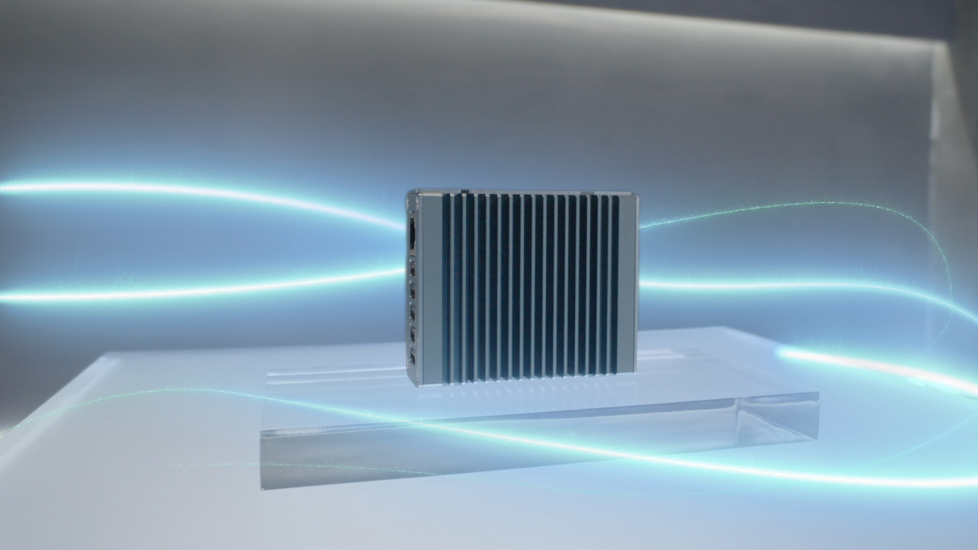 强劲算力 即插即用