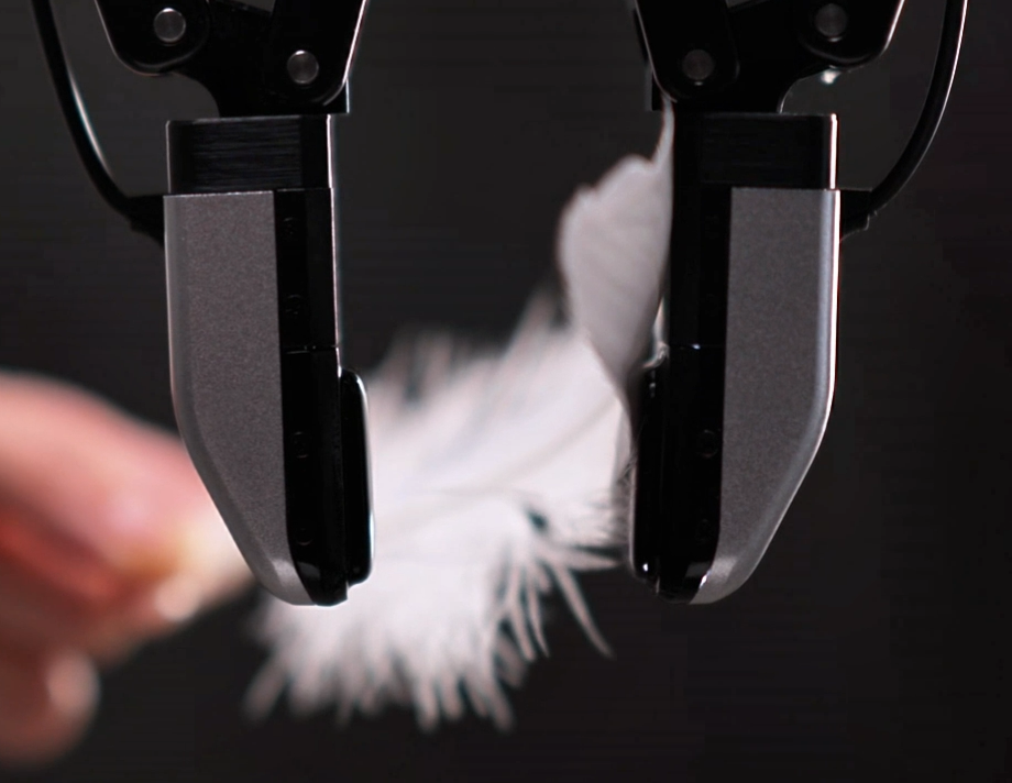 Redefining Machine Touch: Innovation and Application of Advanced Tactile Sensing